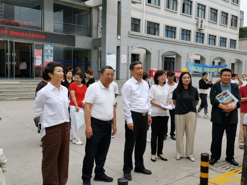 “花儿临夏·在河之州”2024年临夏文旅进高校推广活动在伟德成功举办